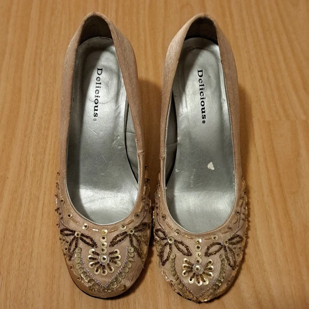Gold occasion pumps - Picture 2 of 8